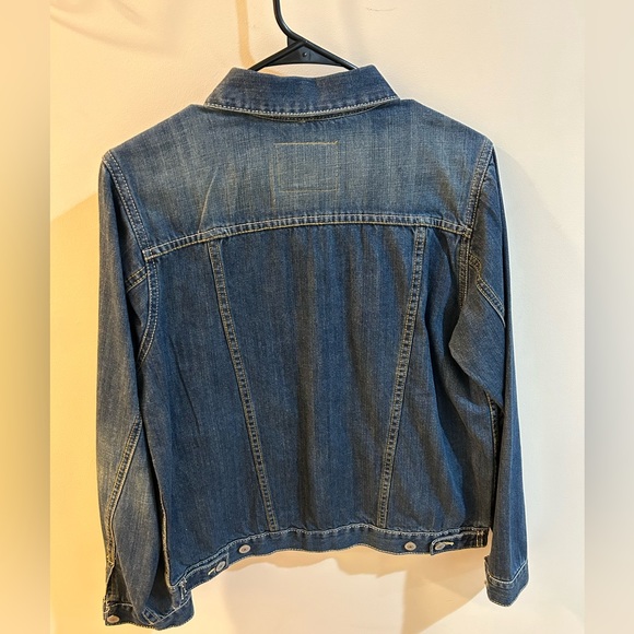 Levi’s Jean Jacket - Picture 3 of 3